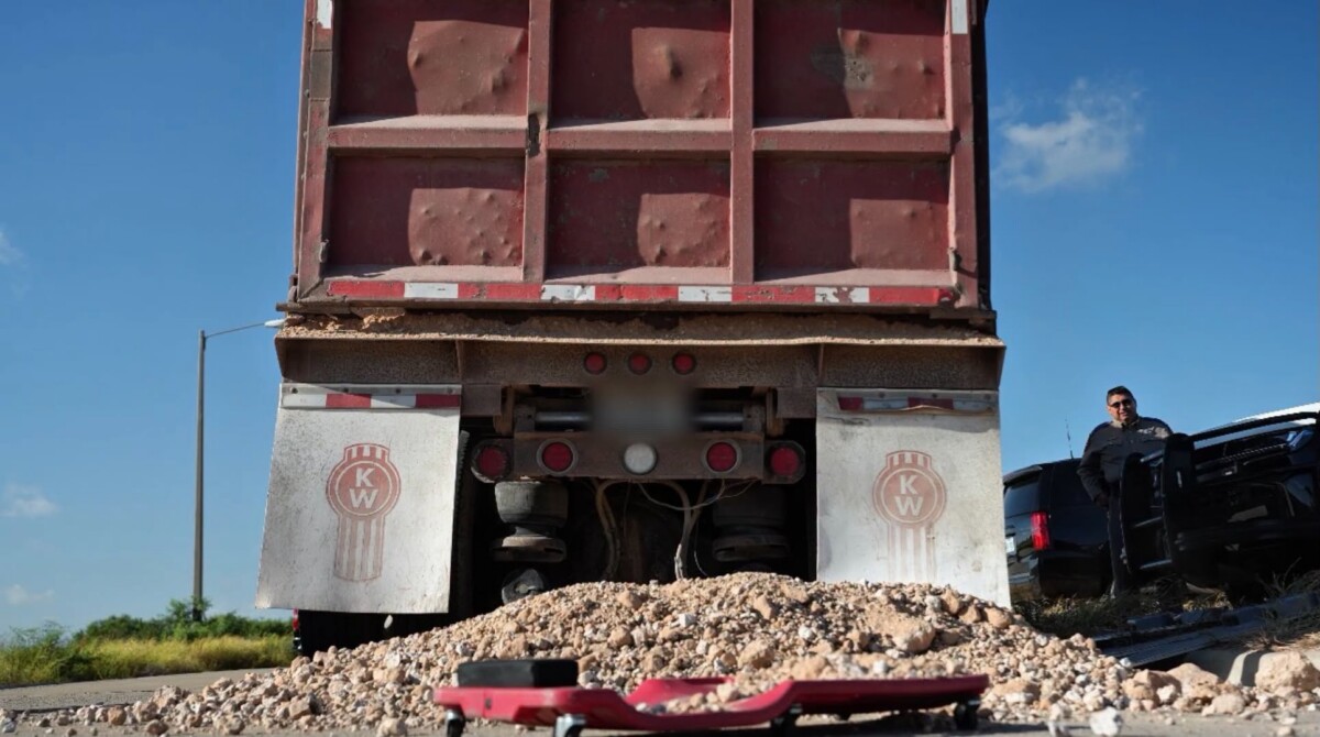 Texas trooper ‘nearly buried’ by caliche while inspecting dump truck