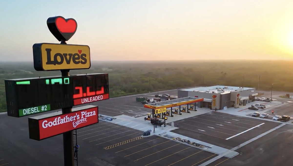 59 truck spaces added to South Texas region with opening of new Love’s